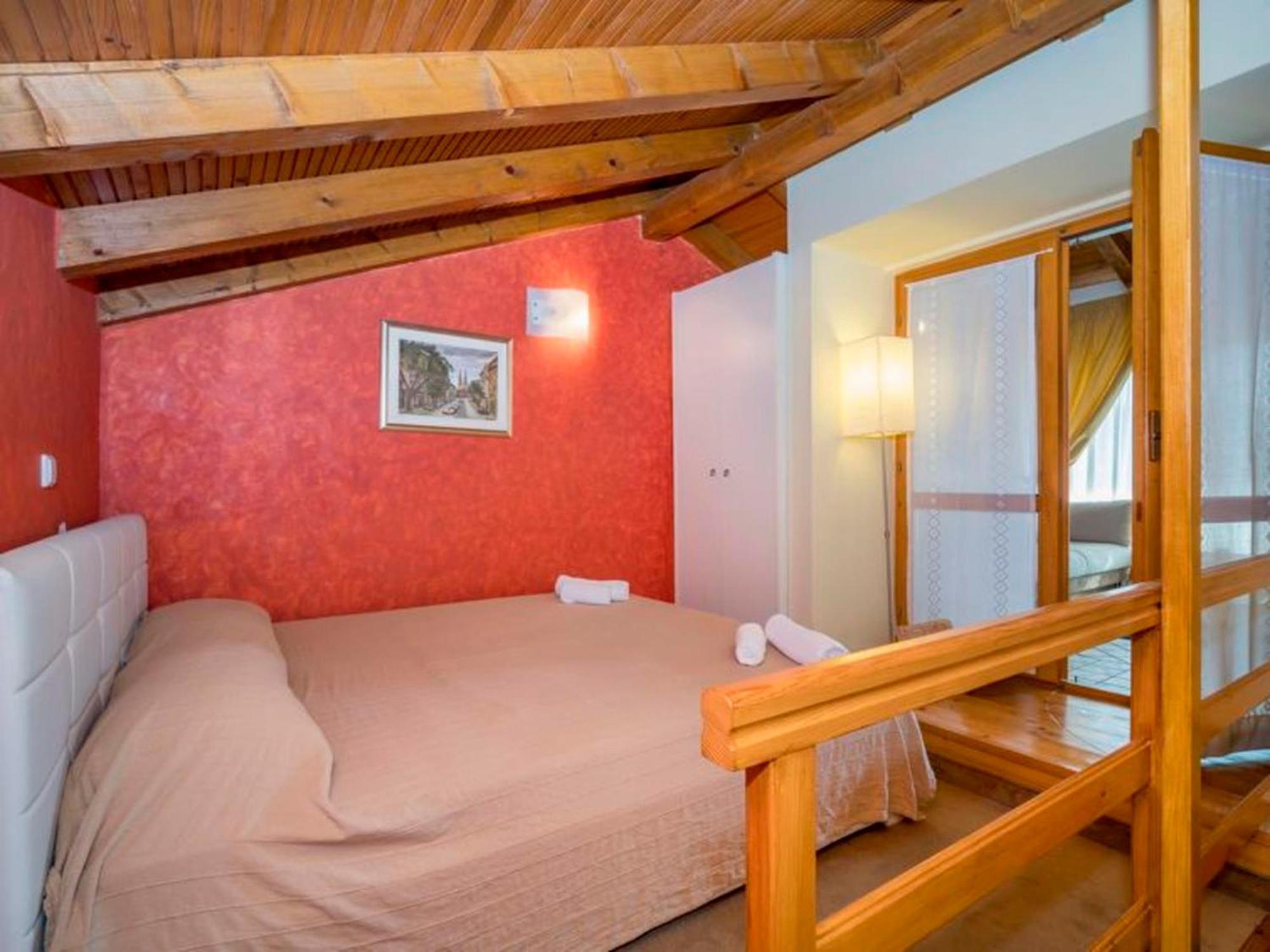 Apartments Villa Rossella 1 ロヴィニ 部屋 写真